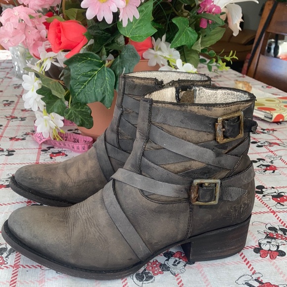 Freebird By Steven Sammi Ankle Boots 